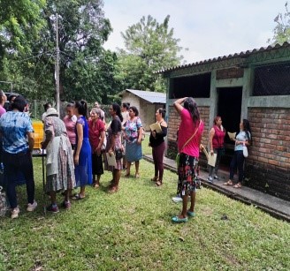 Contribuir a la mejora de condiciones de vida 272 personas, mujeres rurales y sus familias reconociendo sus derechos económicos y sociales en El Salvador.