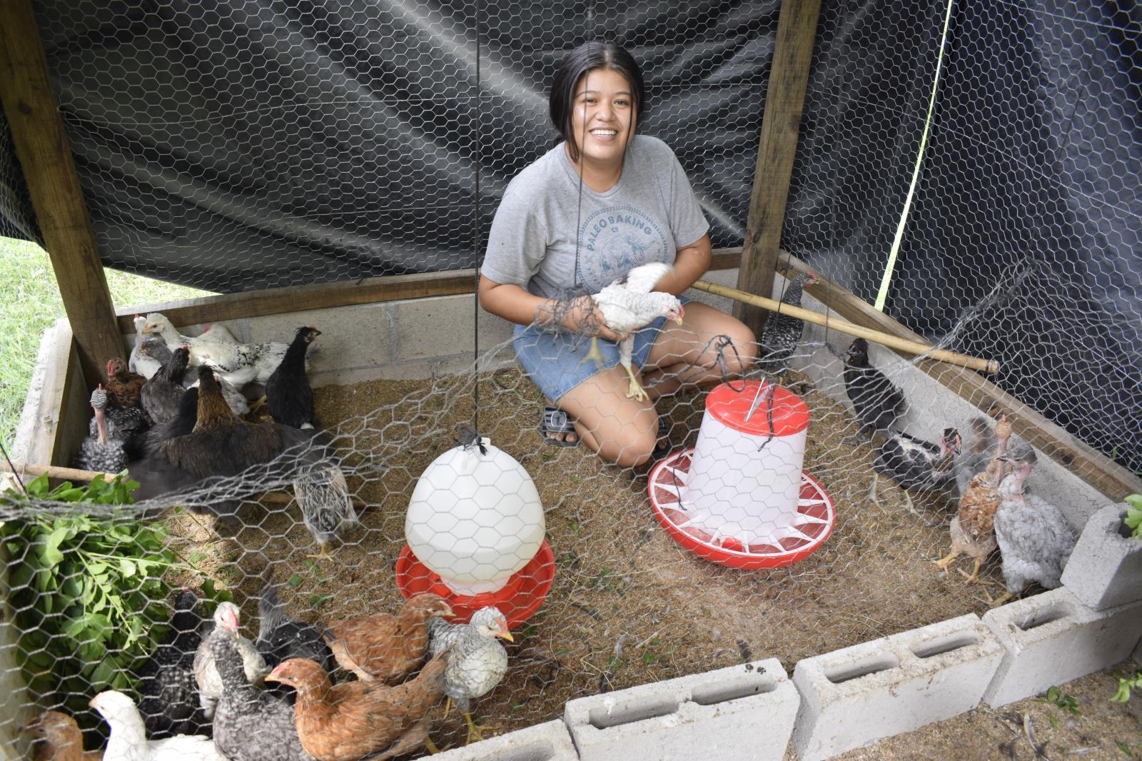 Contribuir al ejercicio del Derecho a la Alimentación de la población en situación vulnerable en el Distrito de Tenancingo, mediante técnicas agroecológicas en la producción de hortalizas y aves de corral.